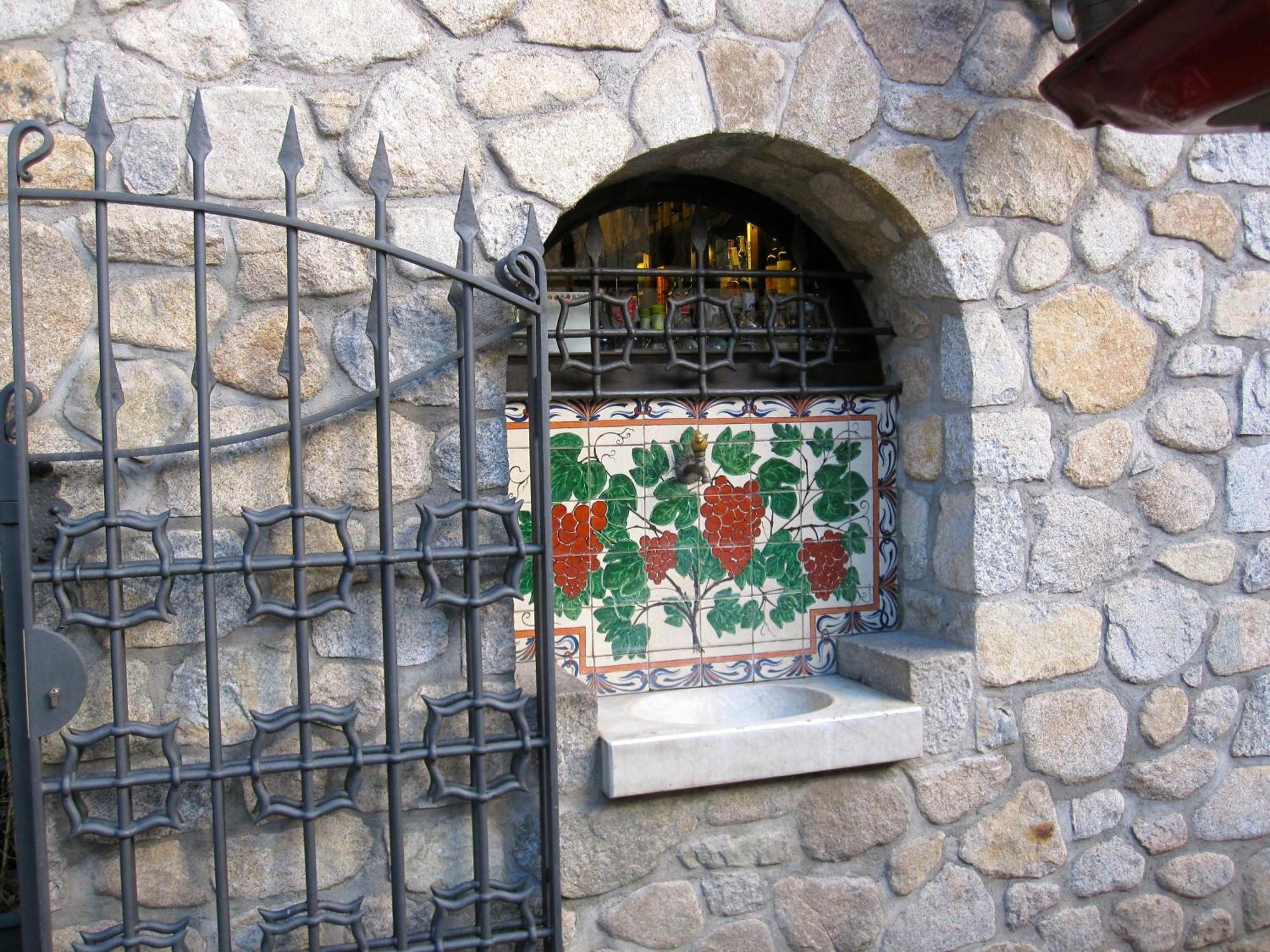 Hosteria Catalana Bossòst Exterior photo